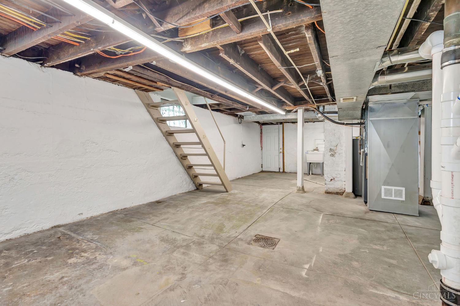 1716 Iliff Avenue Property Photo 17