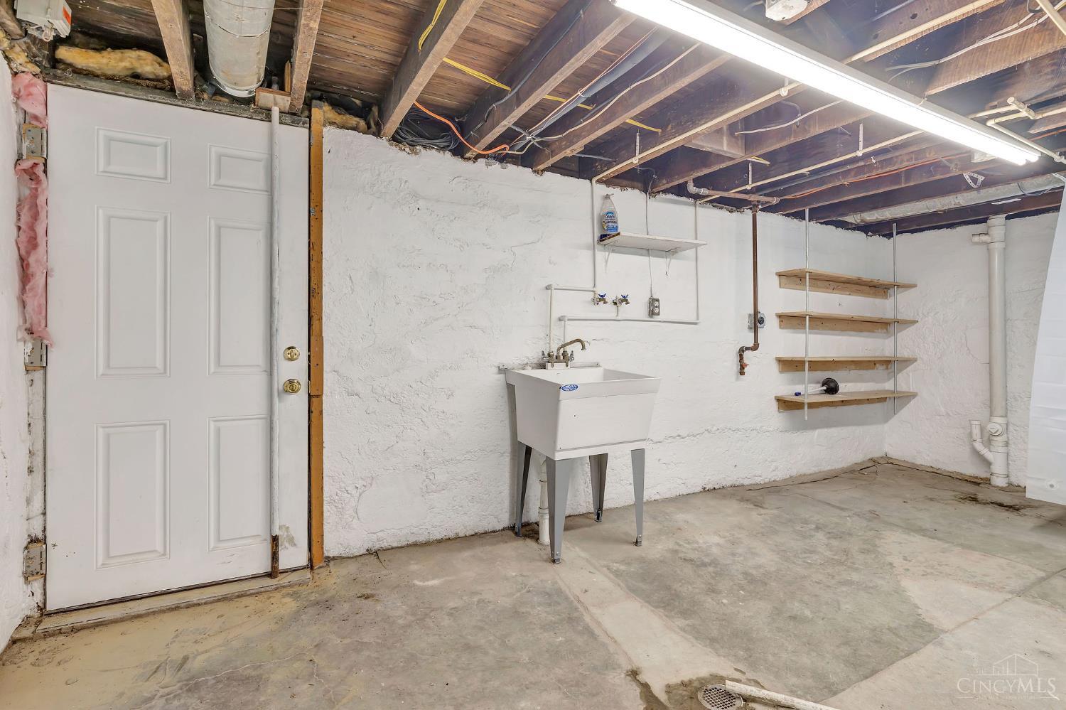 1716 Iliff Avenue Property Photo 18