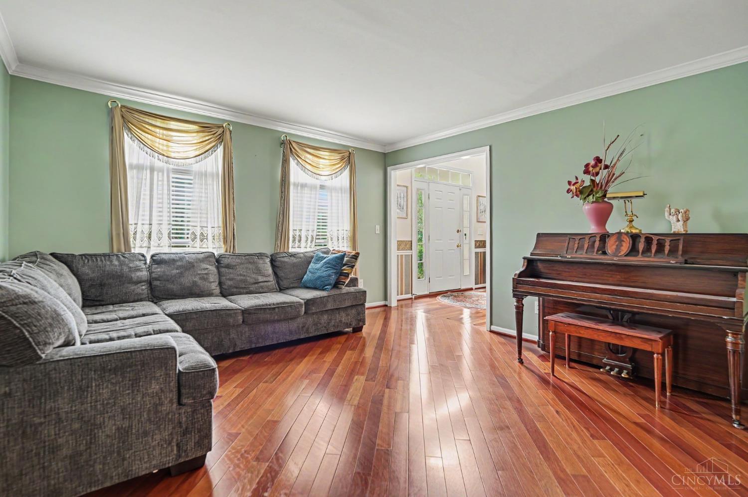 4903 White Blossom Boulevard Property Photo 5