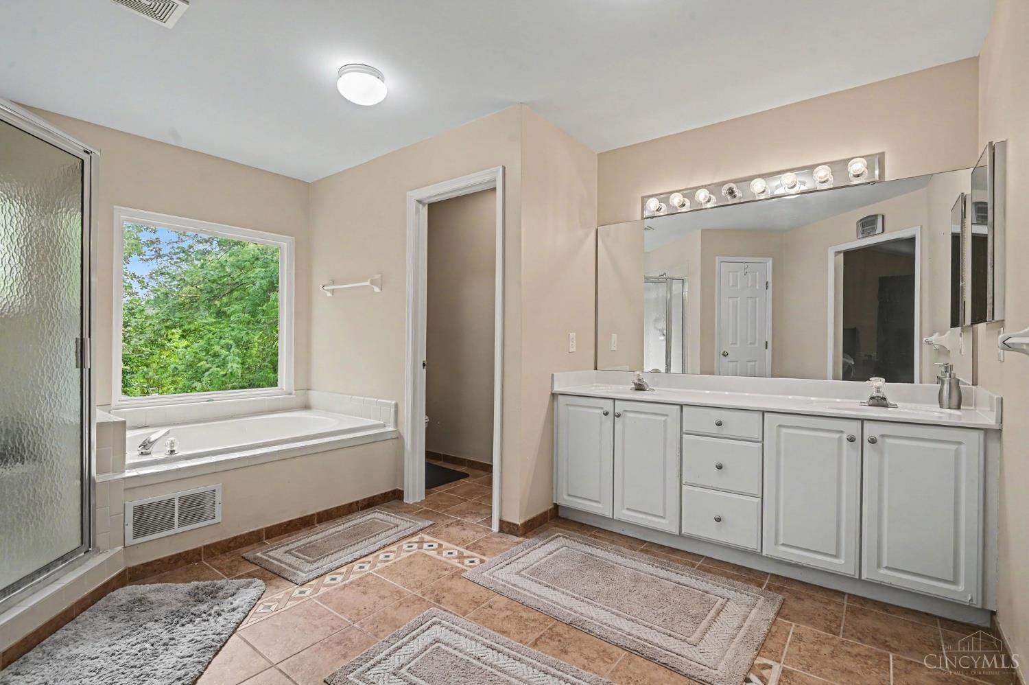 4903 White Blossom Boulevard Property Photo 10