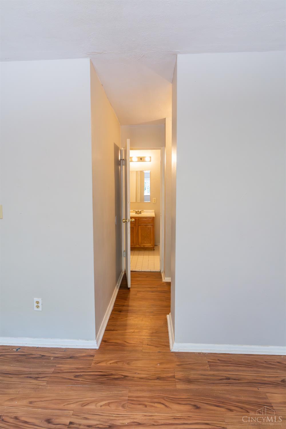 650 Straight Street Property Photo 16