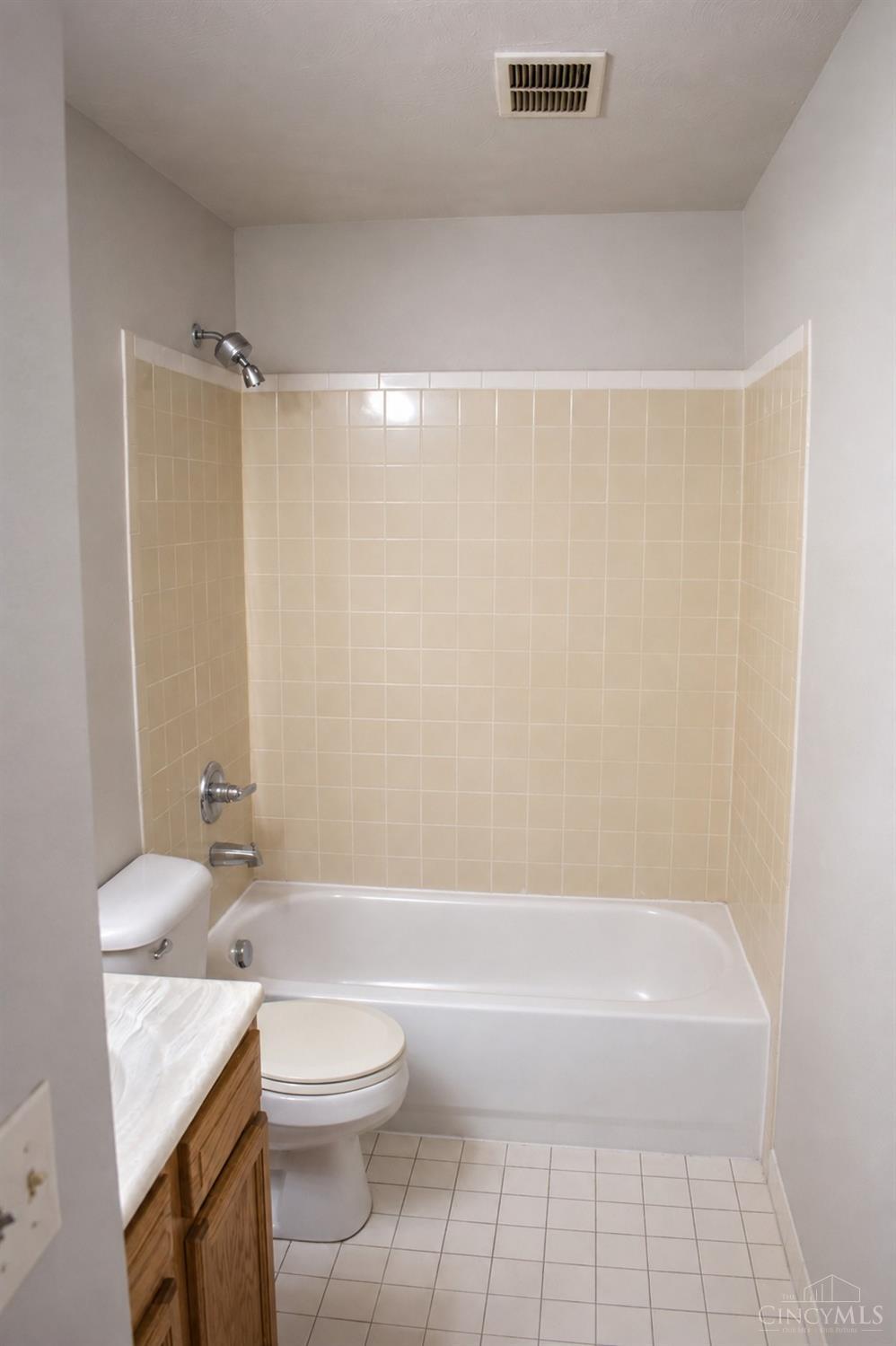 650 Straight Street Property Photo 17