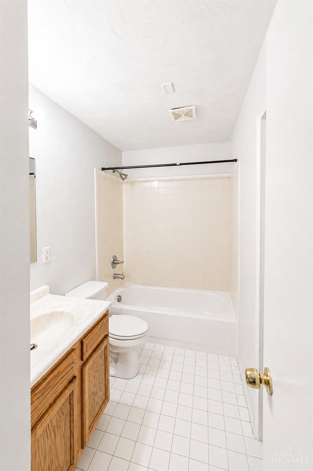 650 Straight Street Property Photo 24
