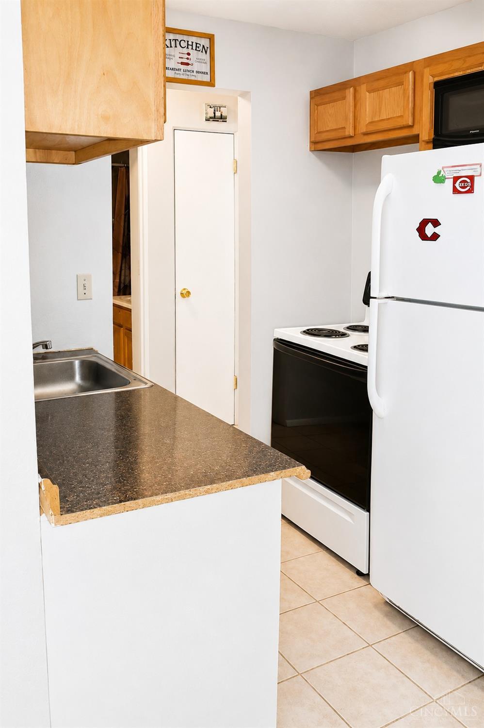 650 Straight Street Property Photo 31