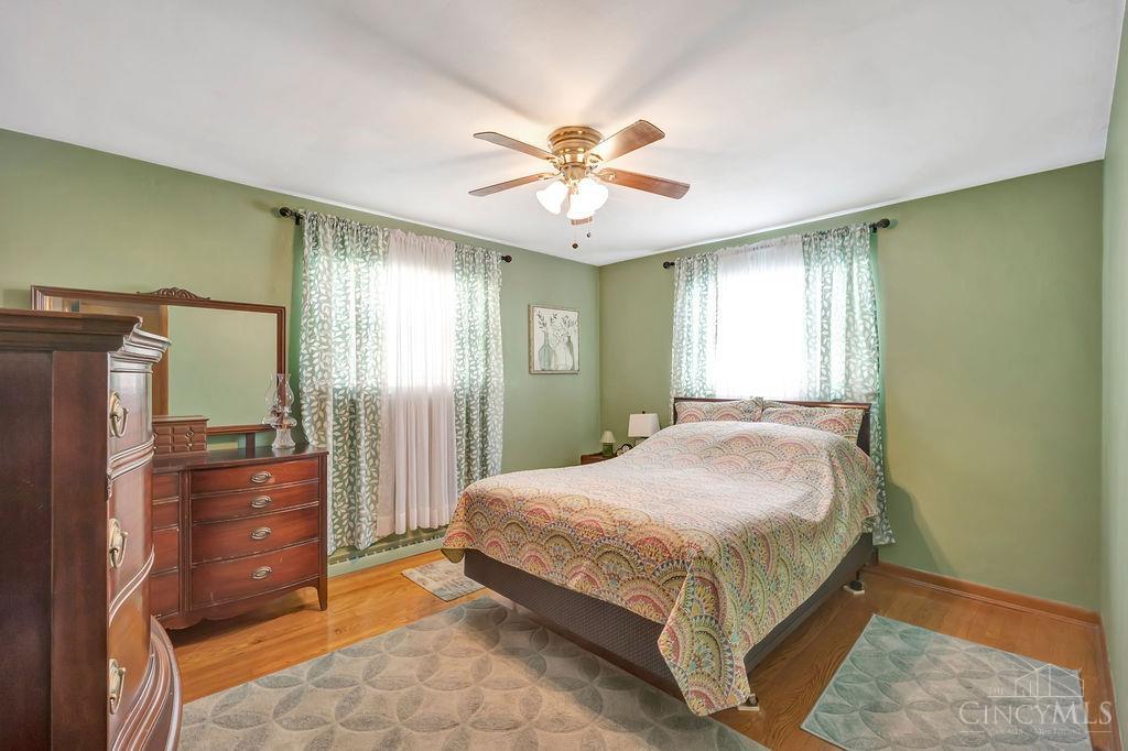1737 Admiral Court Property Photo 17