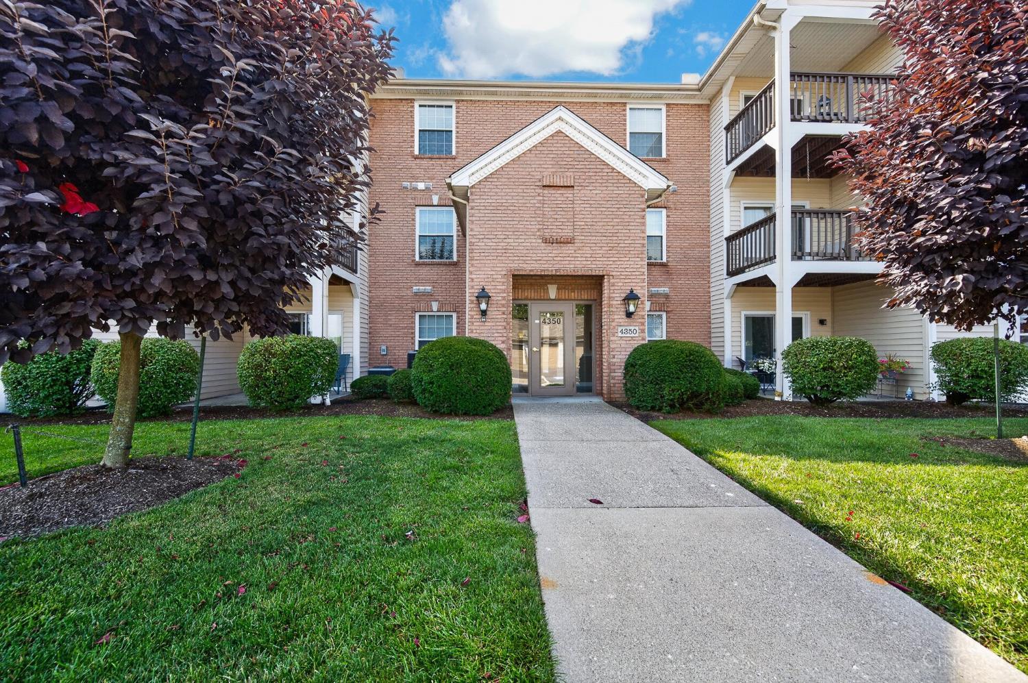 4350 Regency Ridge Court Property Photo 1