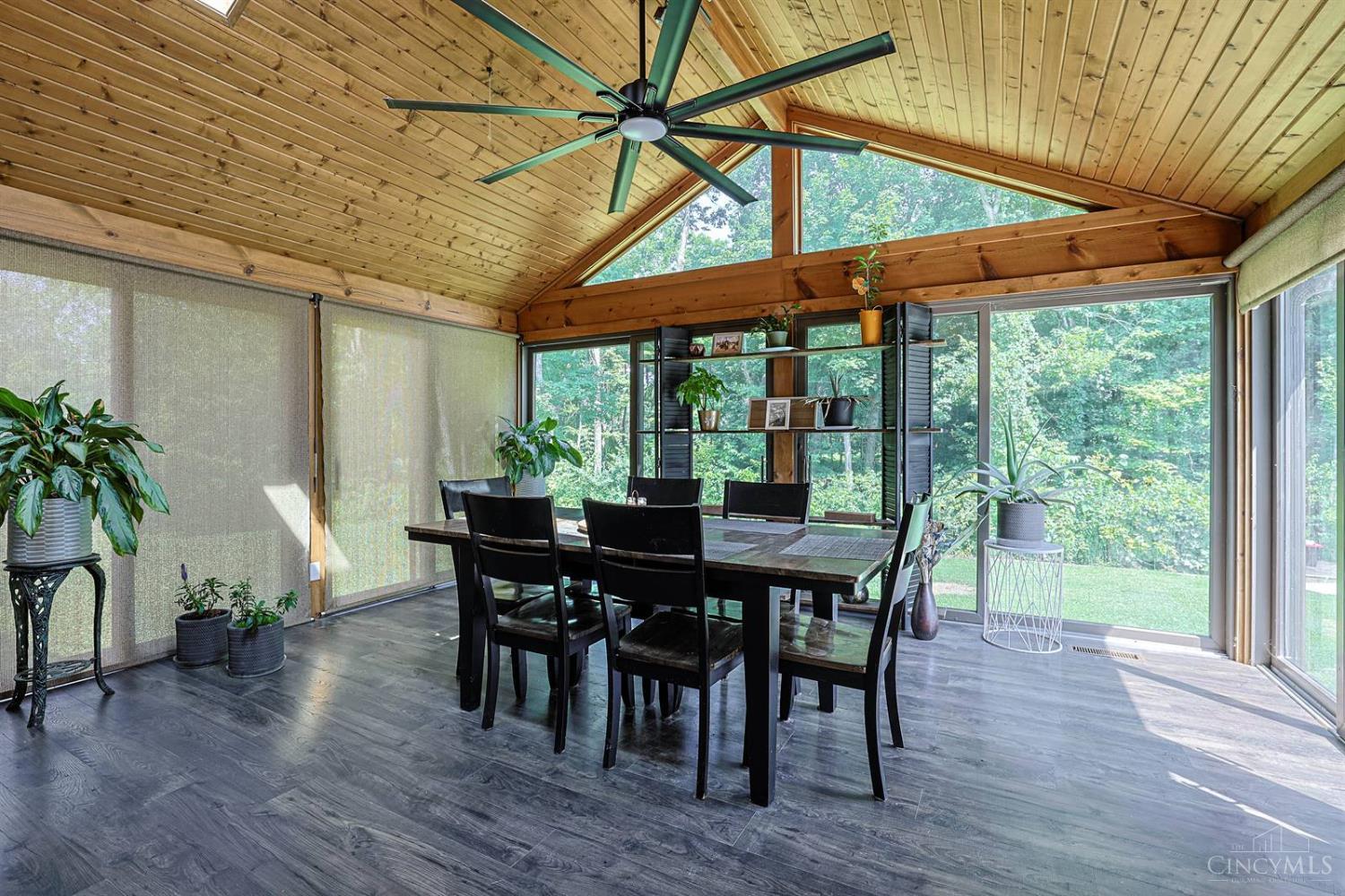 3782 Gary Drive Property Photo 14