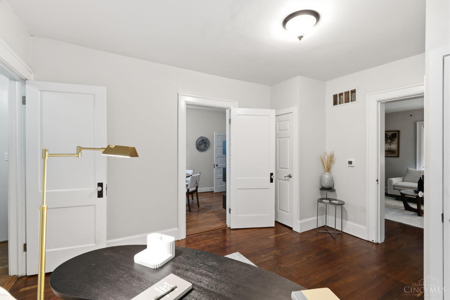 6733 Buckingham Place Property Photo 7