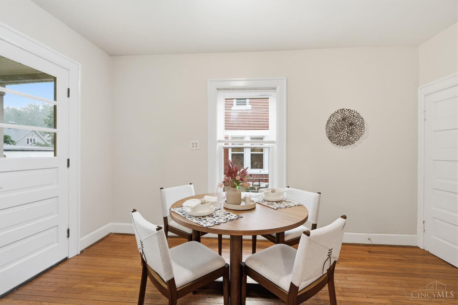6733 Buckingham Place Property Photo 10