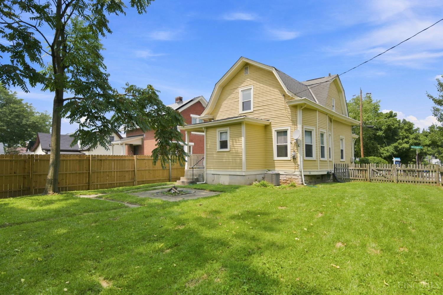 6733 Buckingham Place Property Photo 24