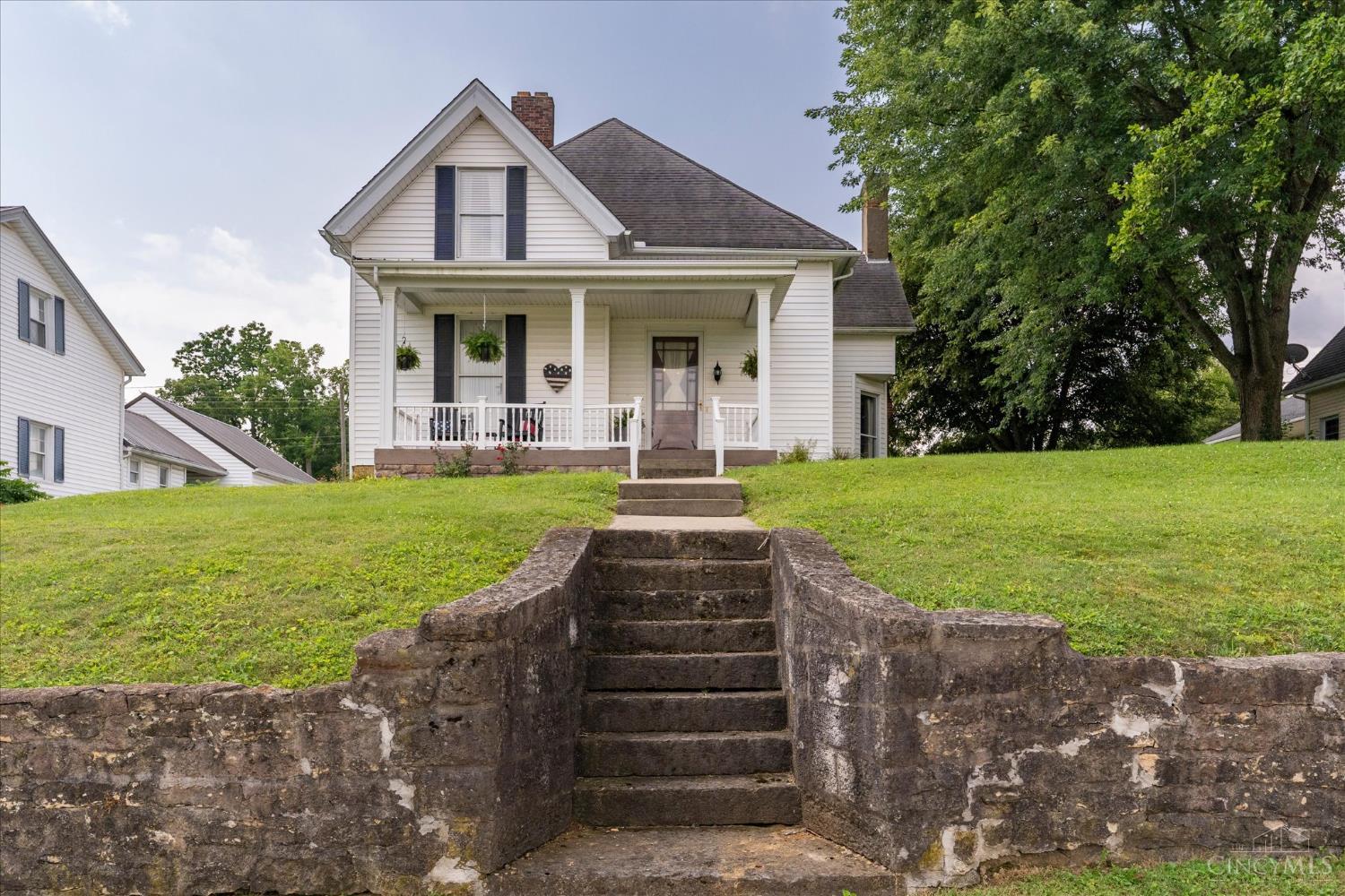 W 345 Main Street Property Photo