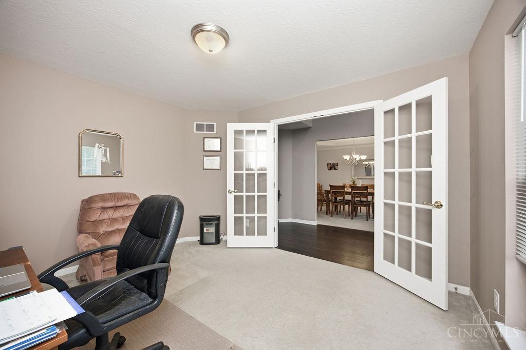 6028 Pond View Court Property Photo 8