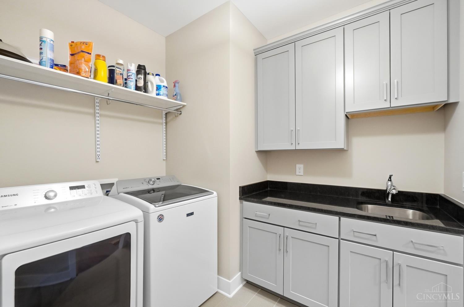 8009 Bennington Drive Property Photo 31