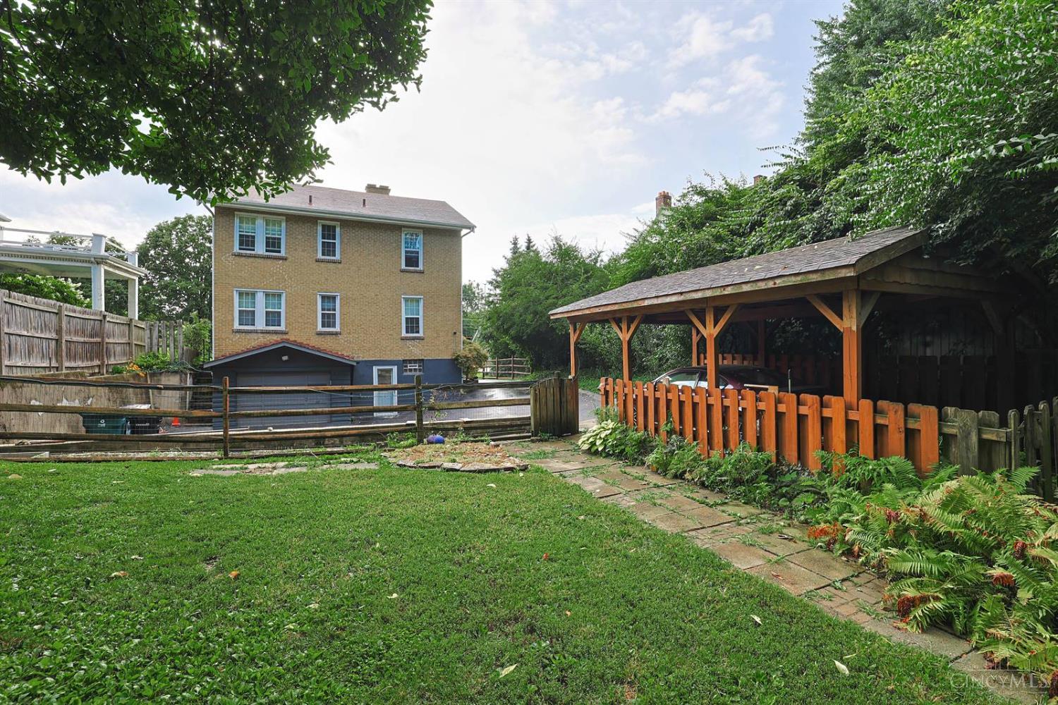 3473 Boudinot Avenue Property Photo 5