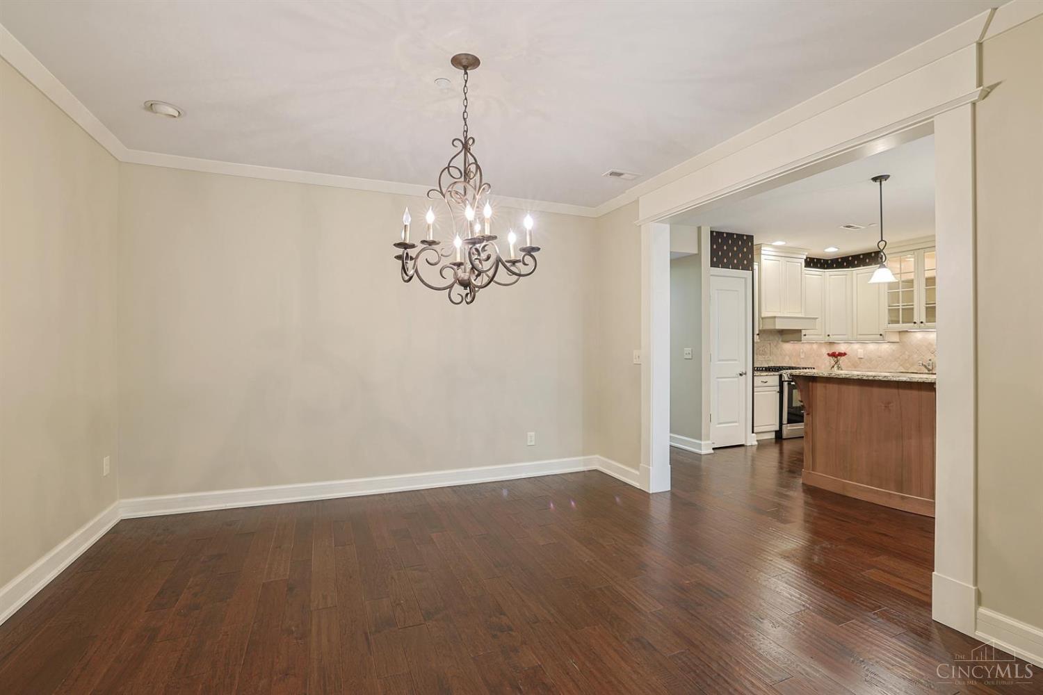 3942 Miami Road Property Photo 11