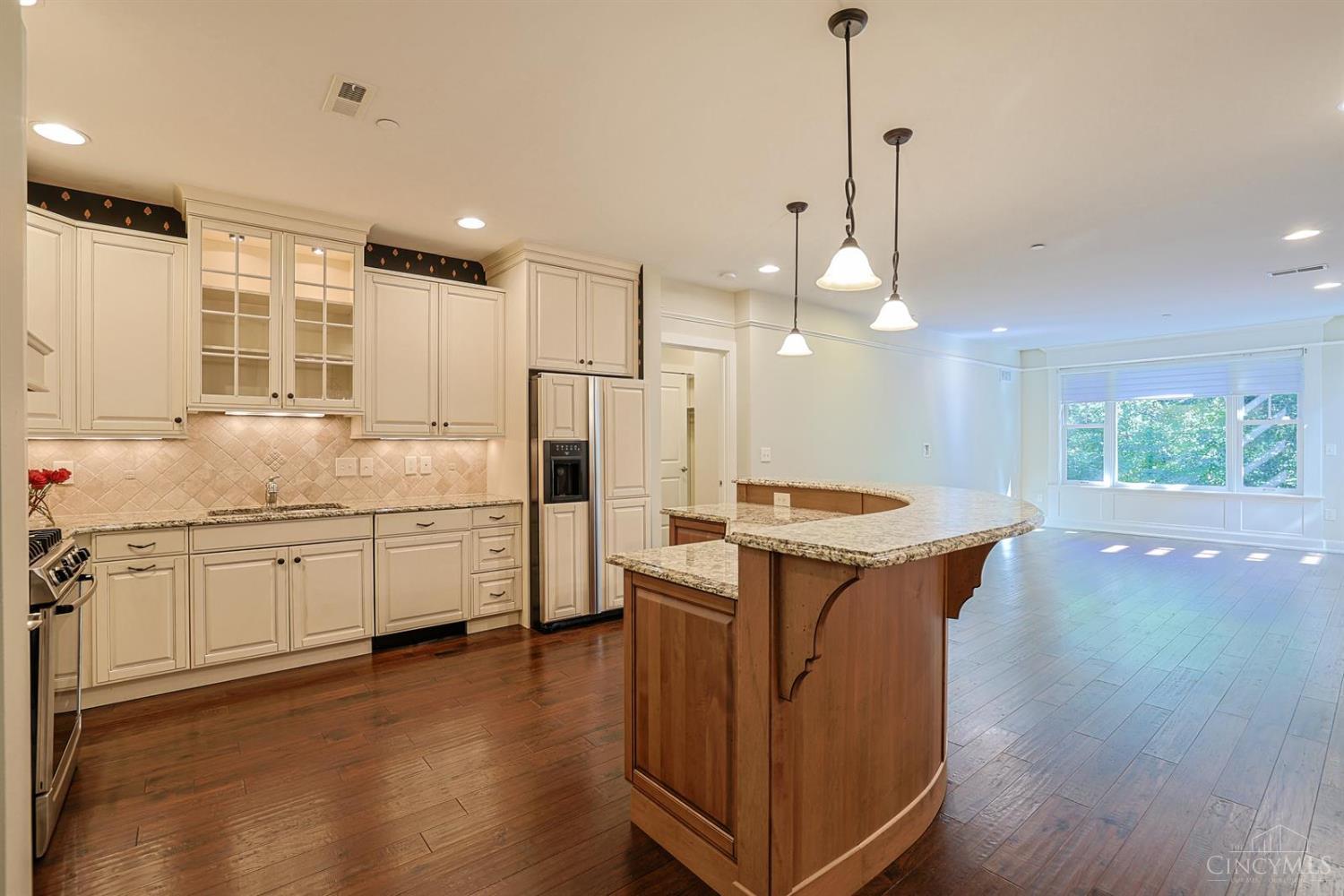 3942 Miami Road Property Photo 17