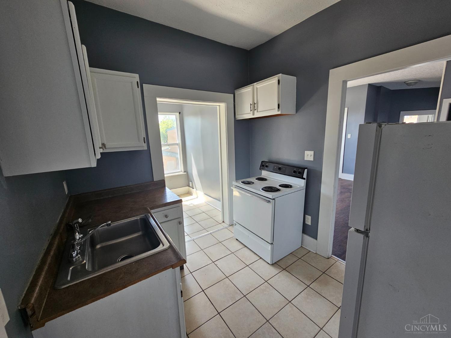 3636 Reading Road Property Photo 10