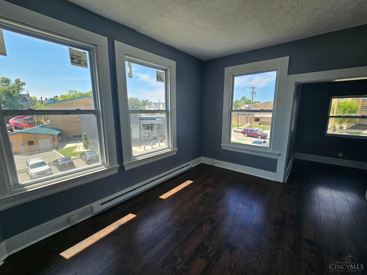 3636 Reading Road Property Photo 14