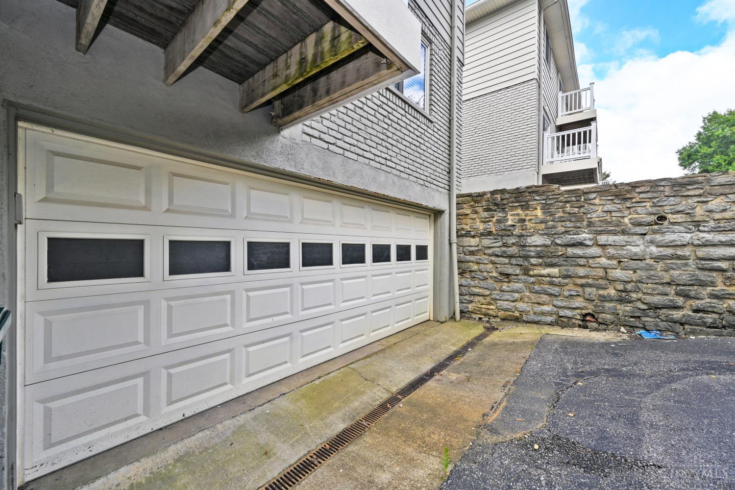 3706 Ashworth Drive Property Photo 44