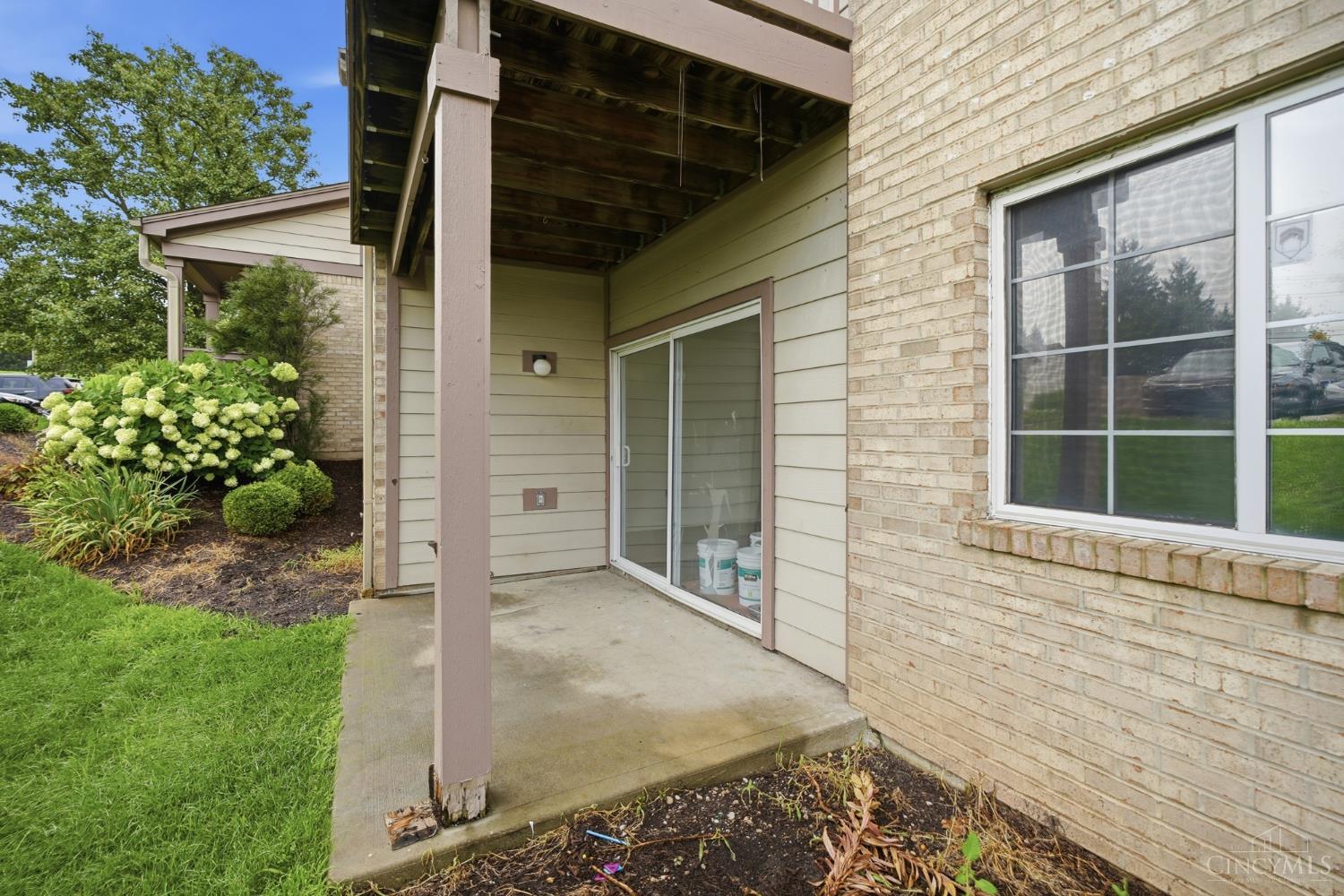 8171 Autumn Woods Lane Property Photo 26