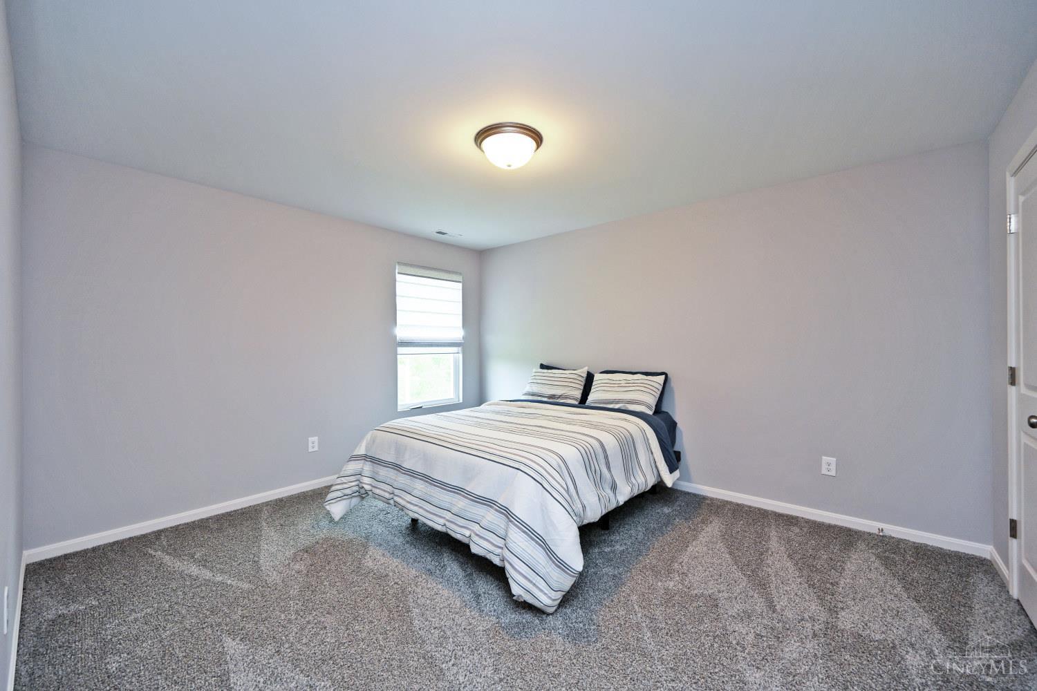 970 Crestpoint Court Property Photo 33
