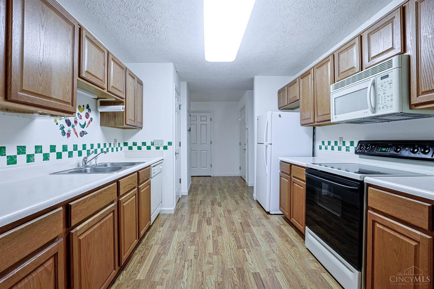 5321 North Bend Crossing Property Photo 13