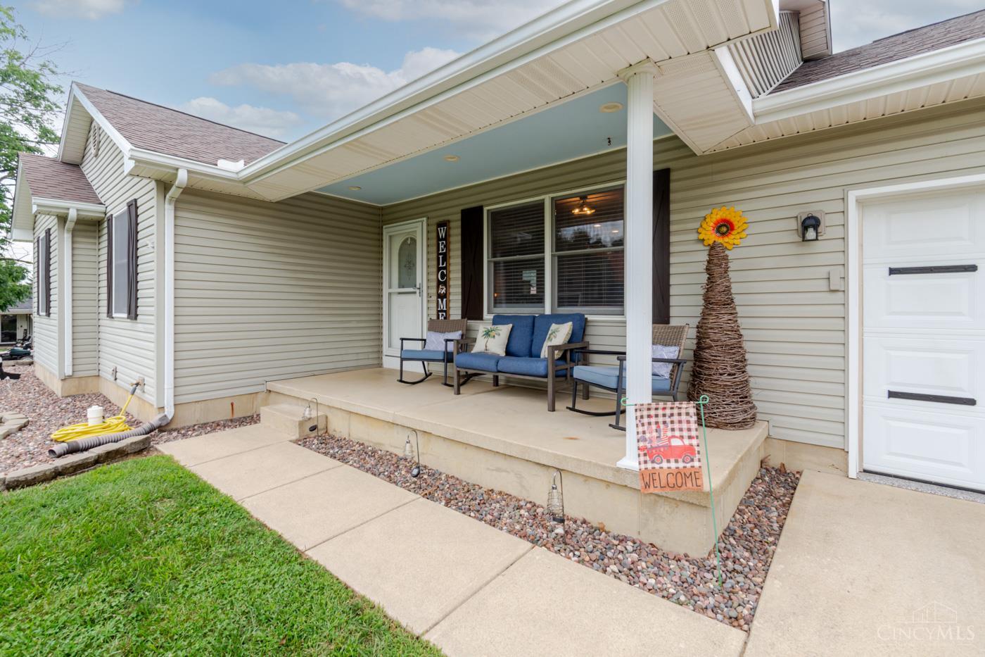 147 Fiord Drive Property Photo 2