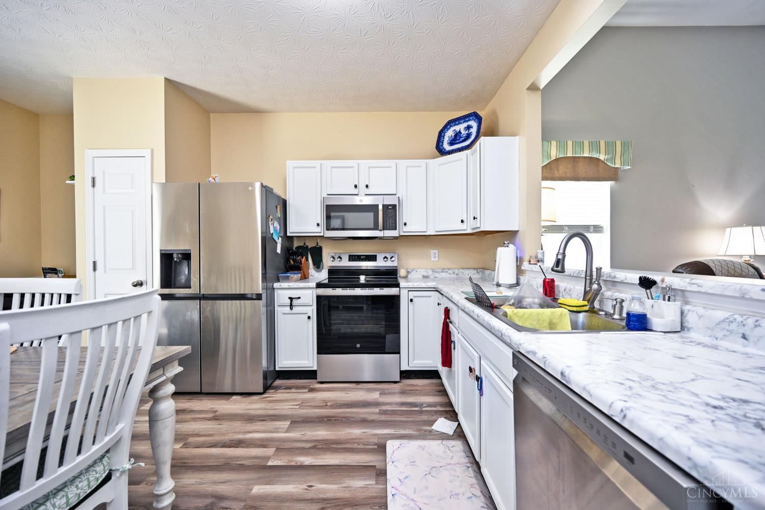 S 4141 Gensen Loop Property Photo 11