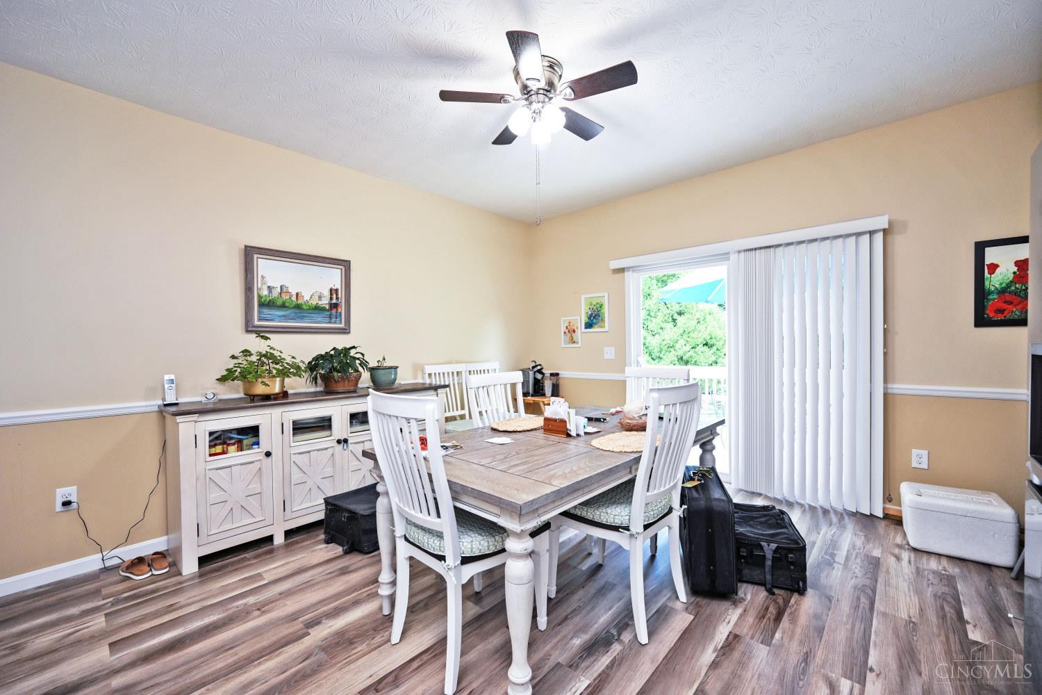 S 4141 Gensen Loop Property Photo 13