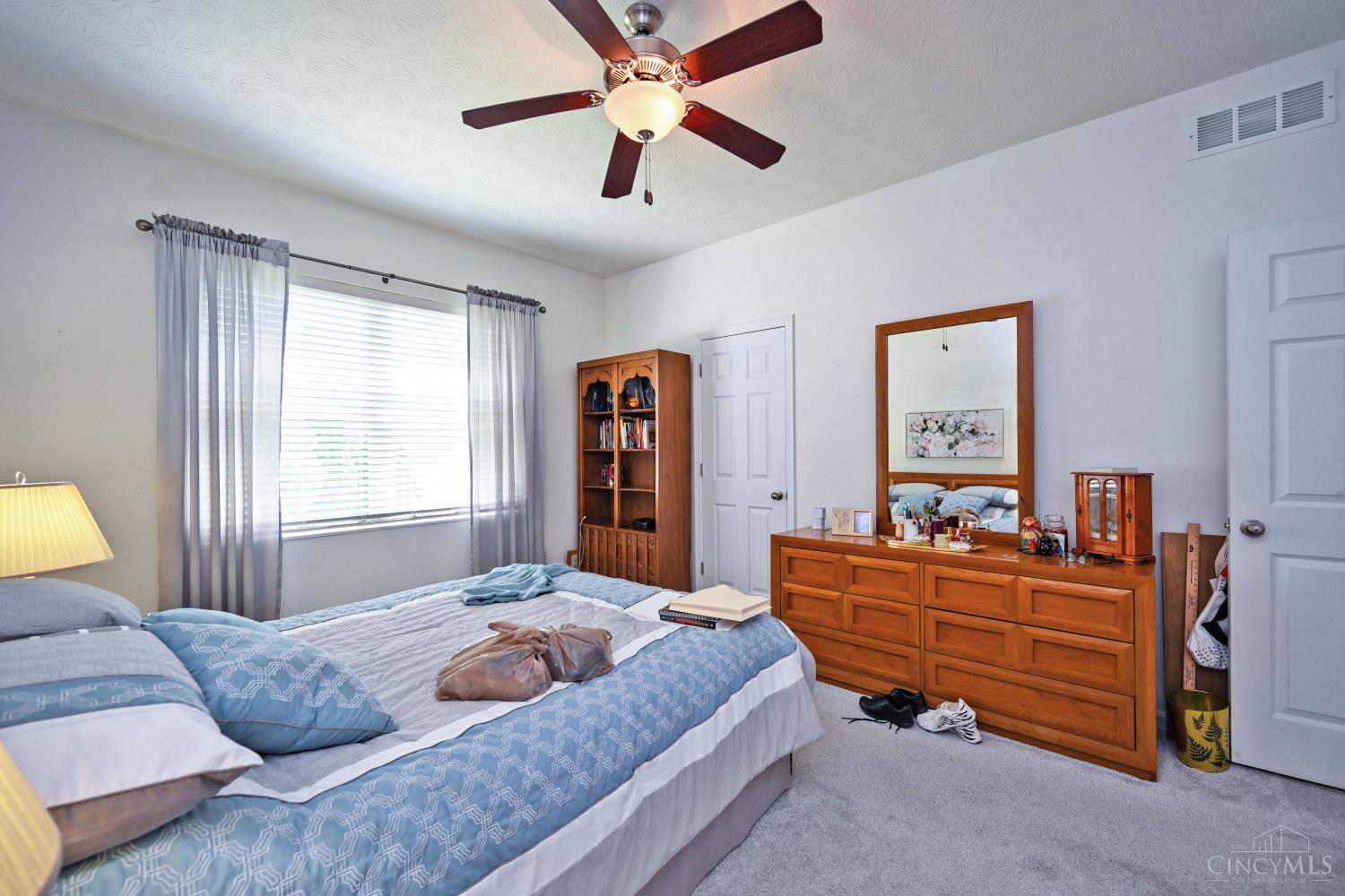 S 4141 Gensen Loop Property Photo 16