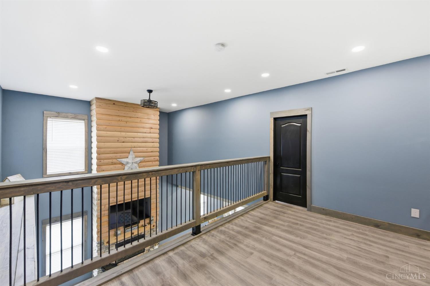 2585 Moler Road Property Photo 27