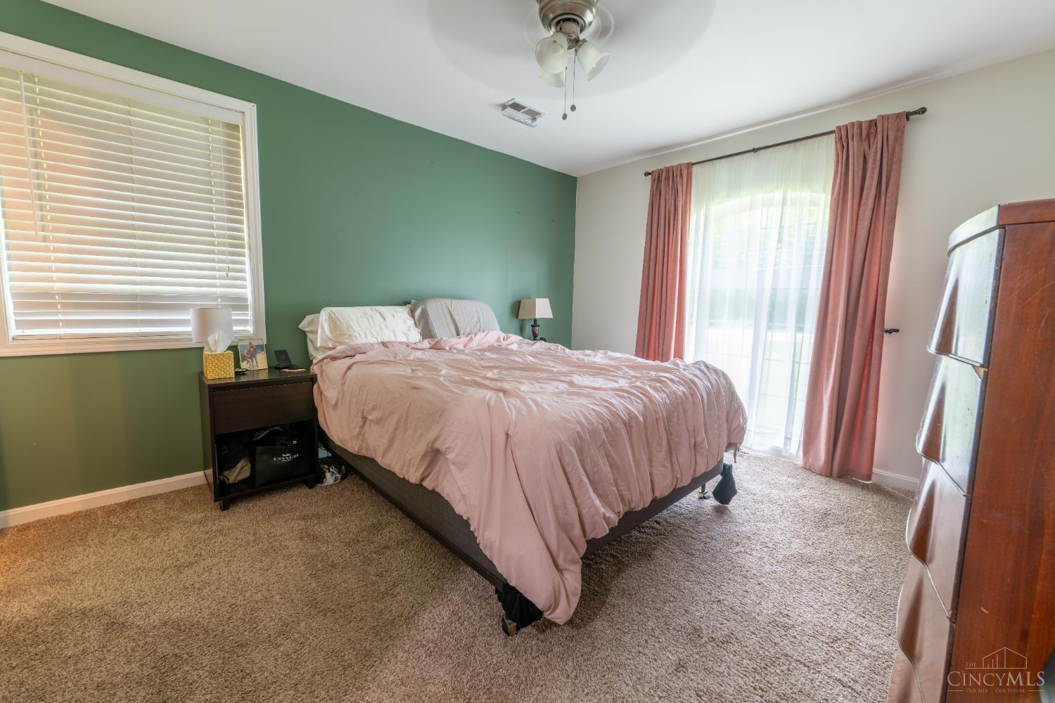 4245 Roselawn Avenue Property Photo 12