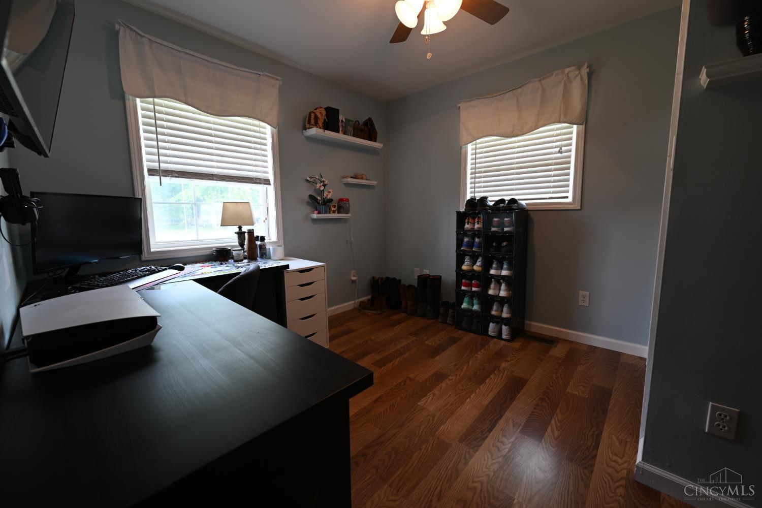 4245 Roselawn Avenue Property Photo 25