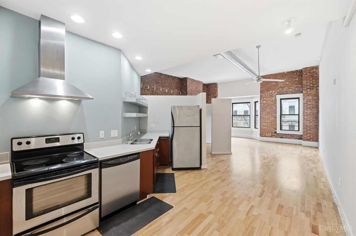 1213 Vine Street Property Photo 17