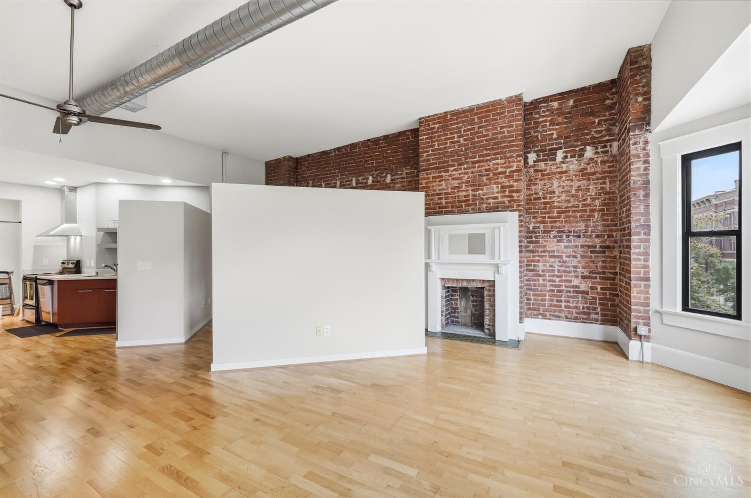 1213 Vine Street Property Photo 20