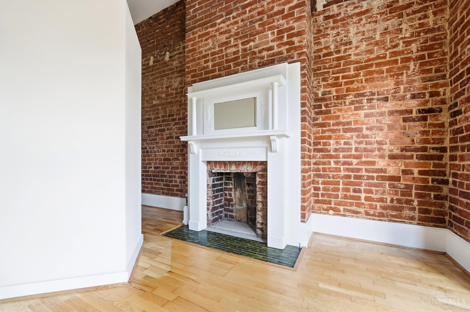 1213 Vine Street Property Photo 28