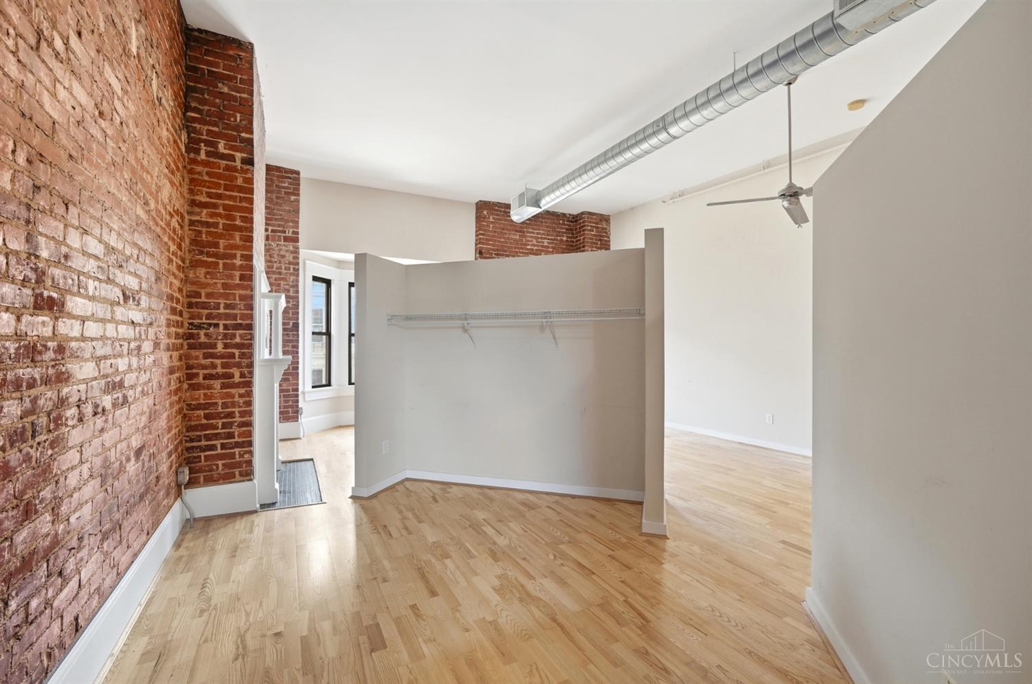 1213 Vine Street Property Photo 30