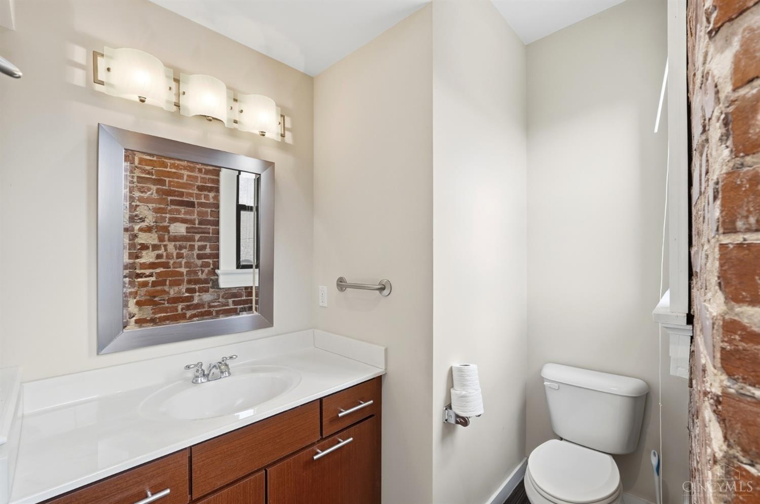 1213 Vine Street Property Photo 33