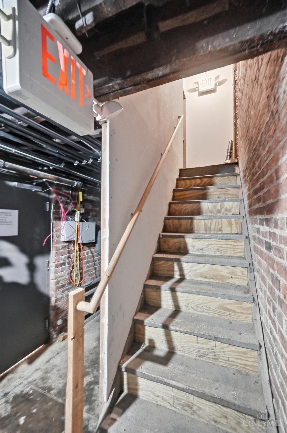 1213 Vine Street Property Photo 43