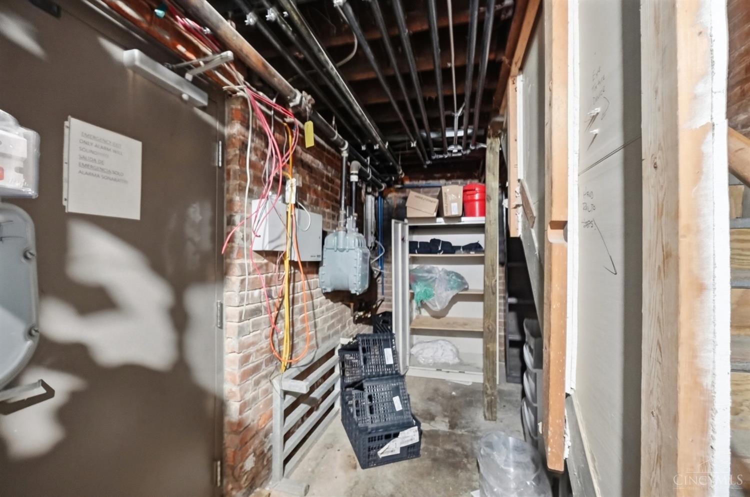 1213 Vine Street Property Photo 45