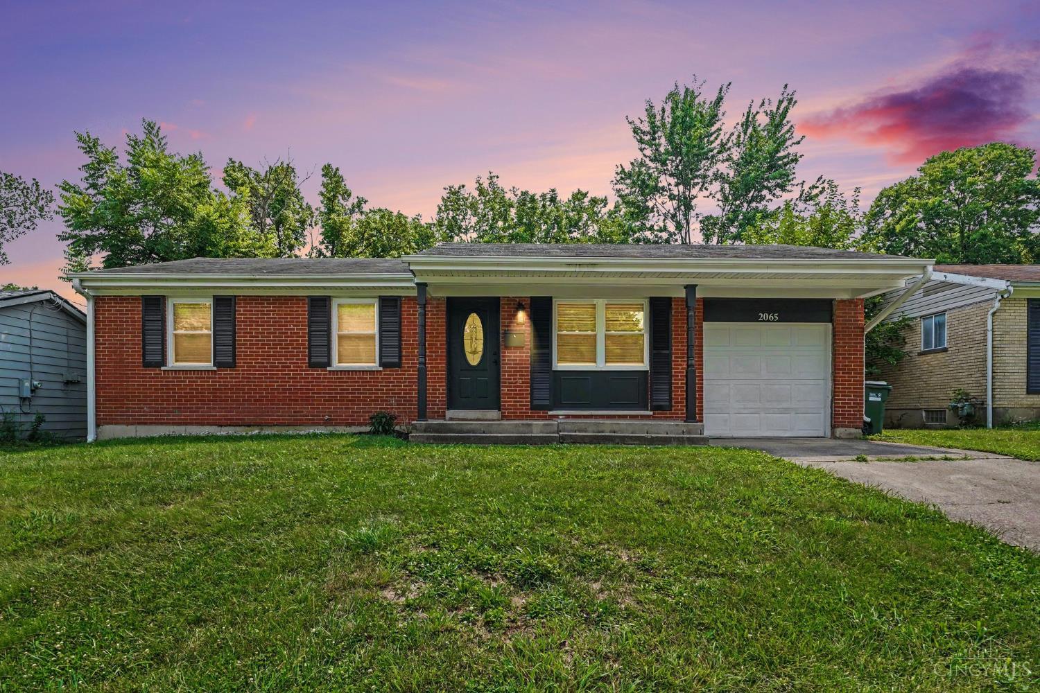 2065 Sevenhills Drive Property Photo 24