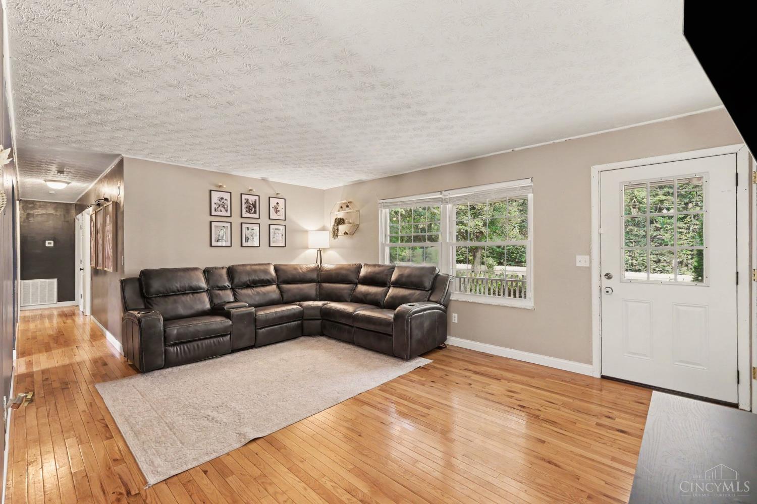 2659 Sprague Road Property Photo 4