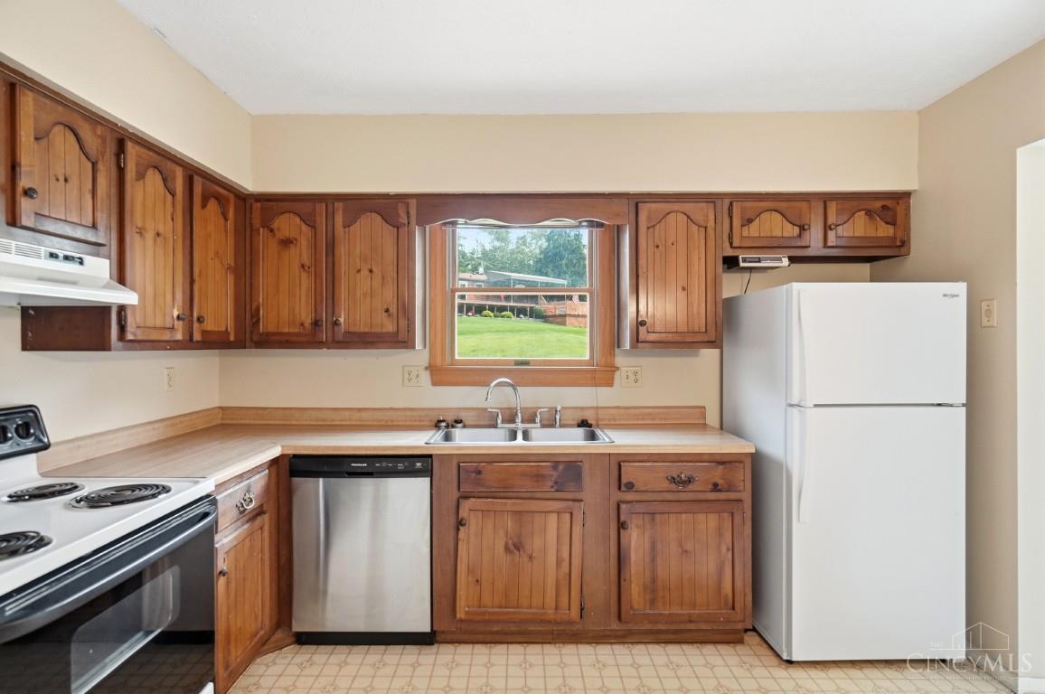 9054 Revere Run Property Photo 15