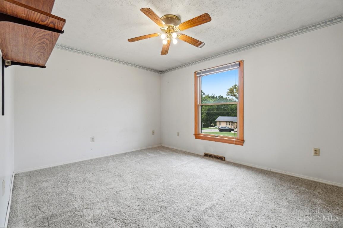 9054 Revere Run Property Photo 25