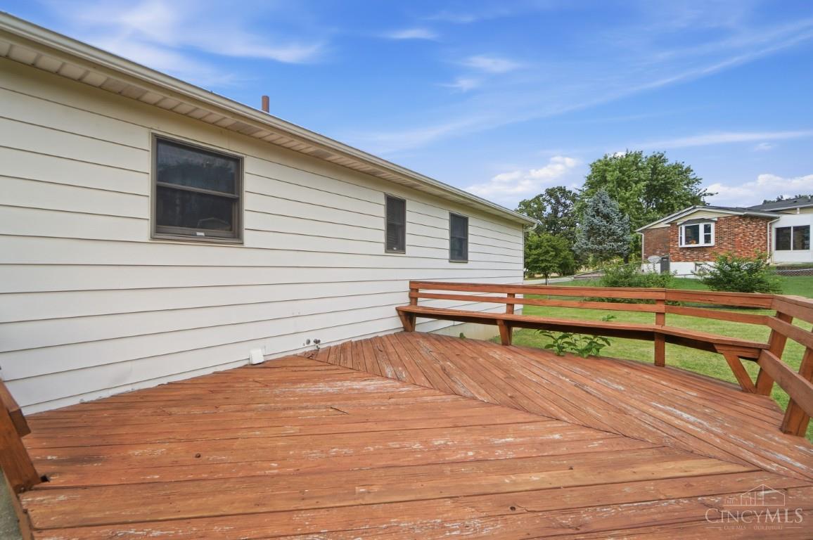 9054 Revere Run Property Photo 41