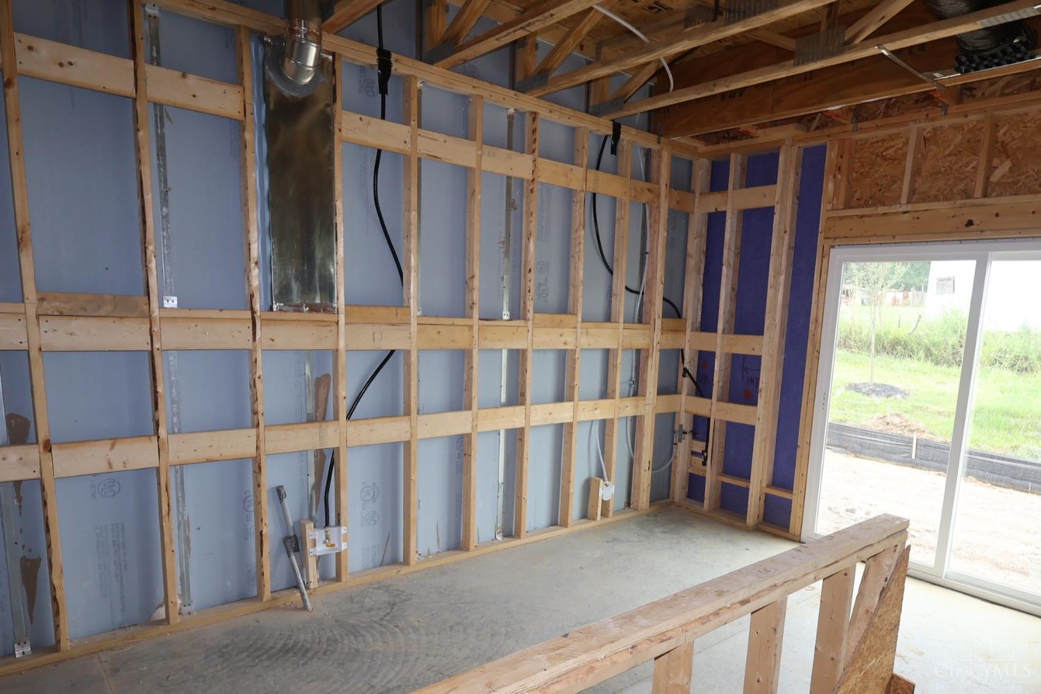 7252 Grandpoint Drive Property Photo 7