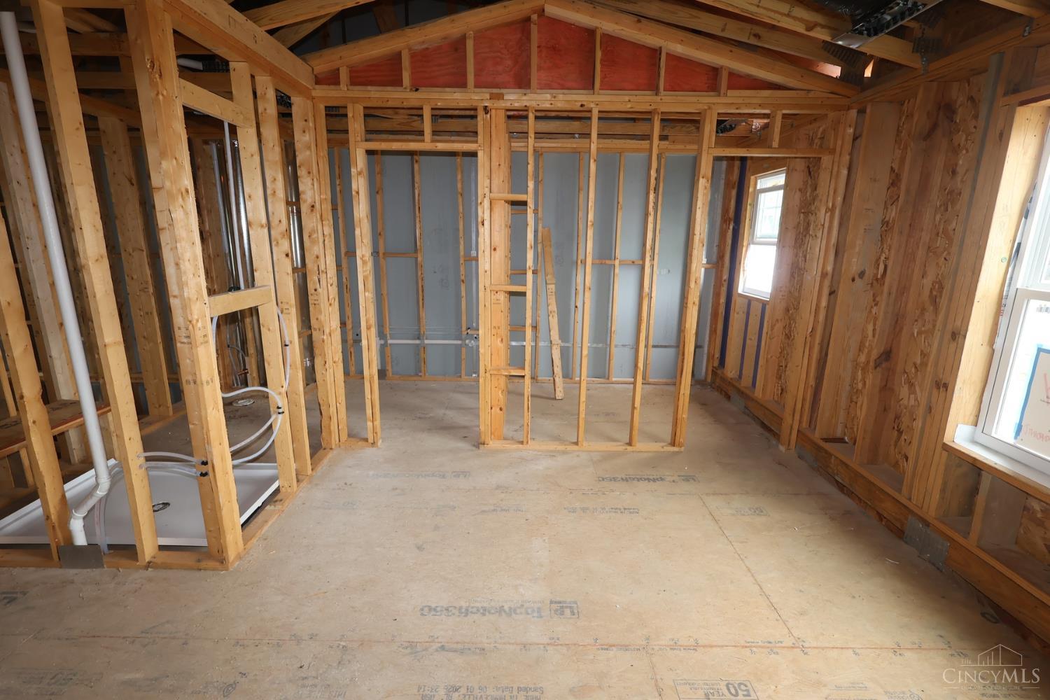 7252 Grandpoint Drive Property Photo 9