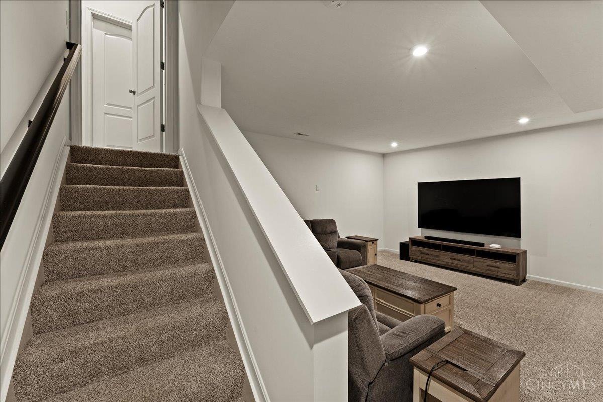 7082 Birkdale Drive Property Photo 44