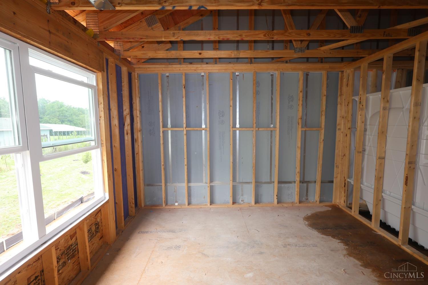 7250 Grandpoint Drive Property Photo 7