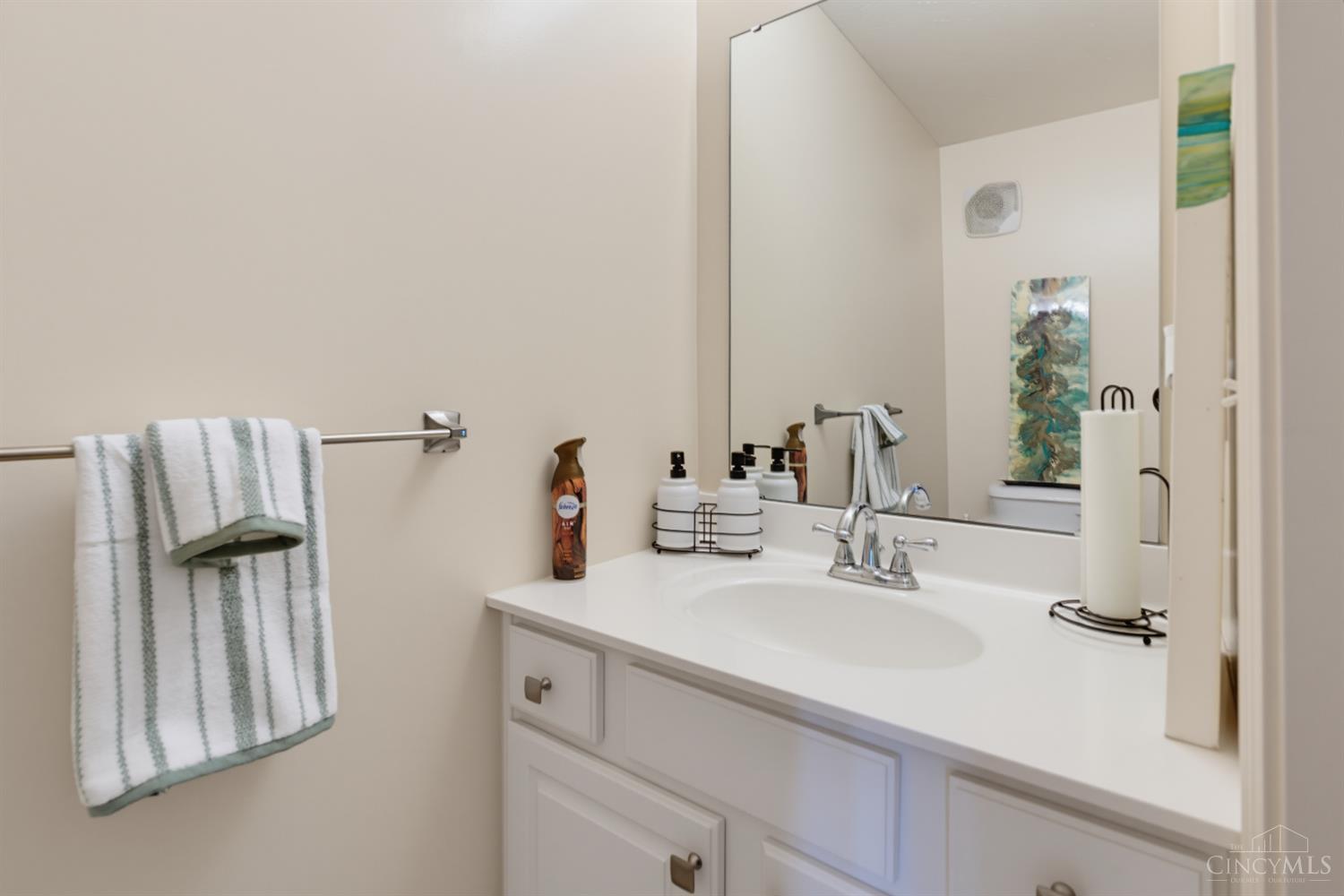 2442 Elderberry Court Property Photo 12